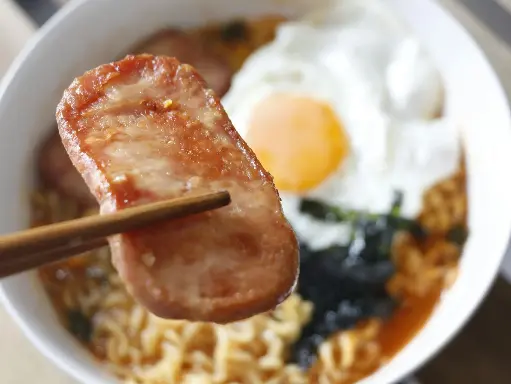 Luncheon Meat and Egg Instant Noodles